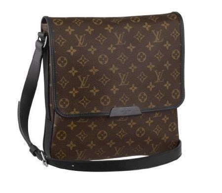 borse a mano uomo louis vuitton|Borsello Uomo .